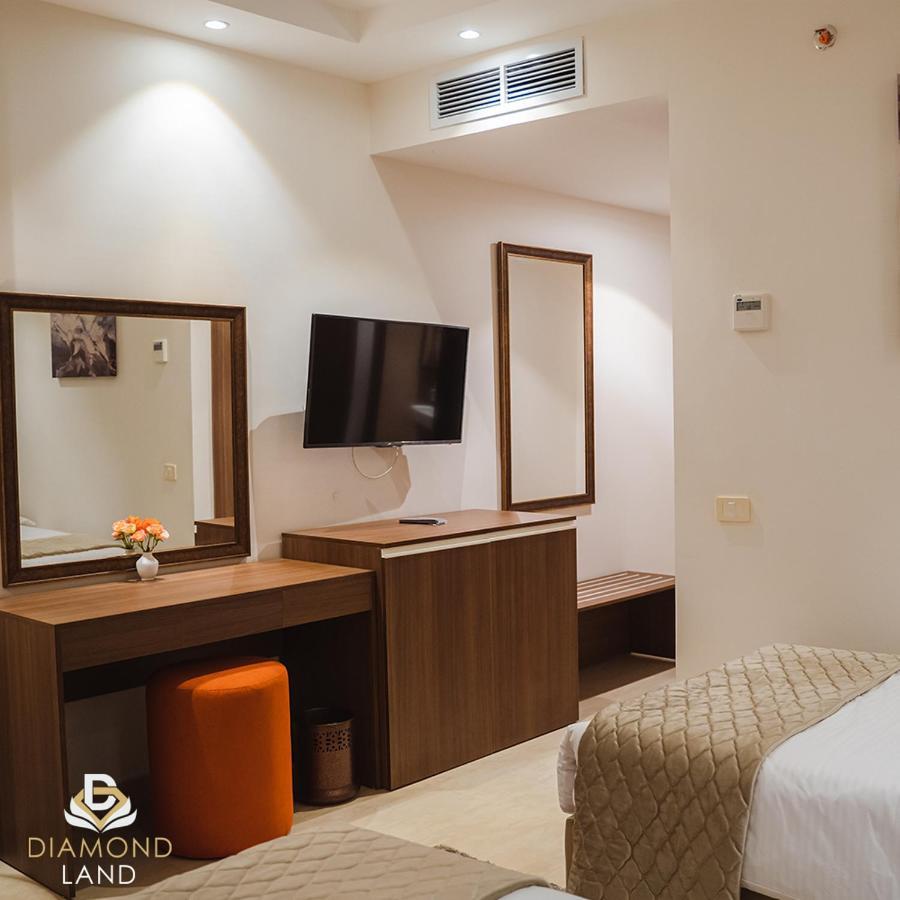 Diamond Land Hotel Madinat Al Ashir min Ramadan Luaran gambar