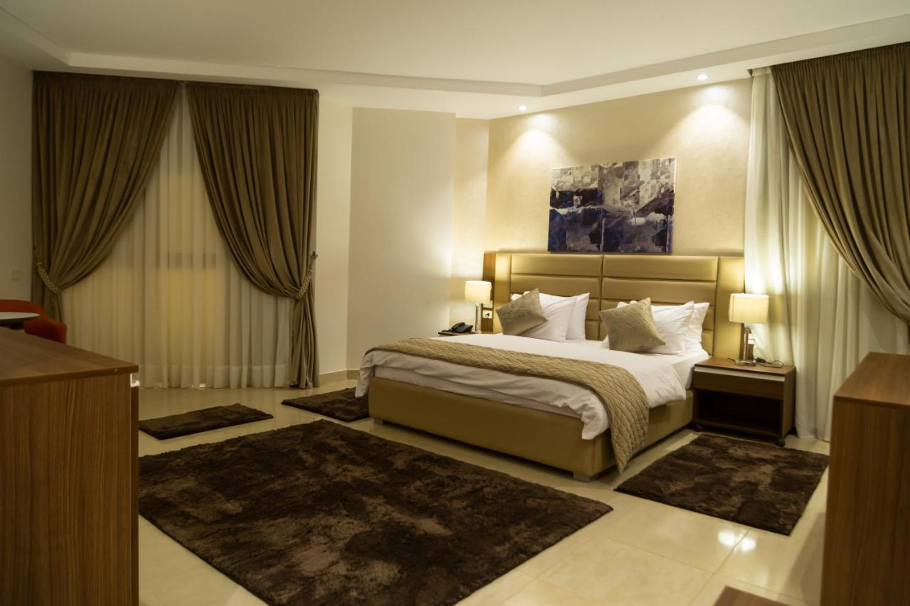 Diamond Land Hotel Madinat Al Ashir min Ramadan Luaran gambar